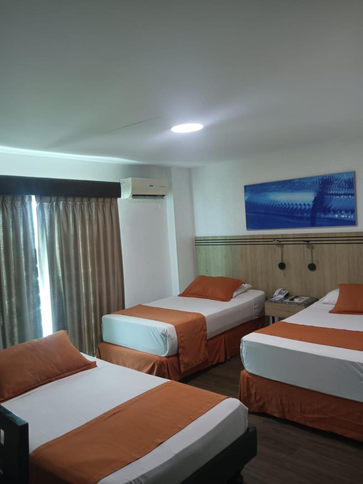 Hotel Mar Azul 曼塔 外观 照片
