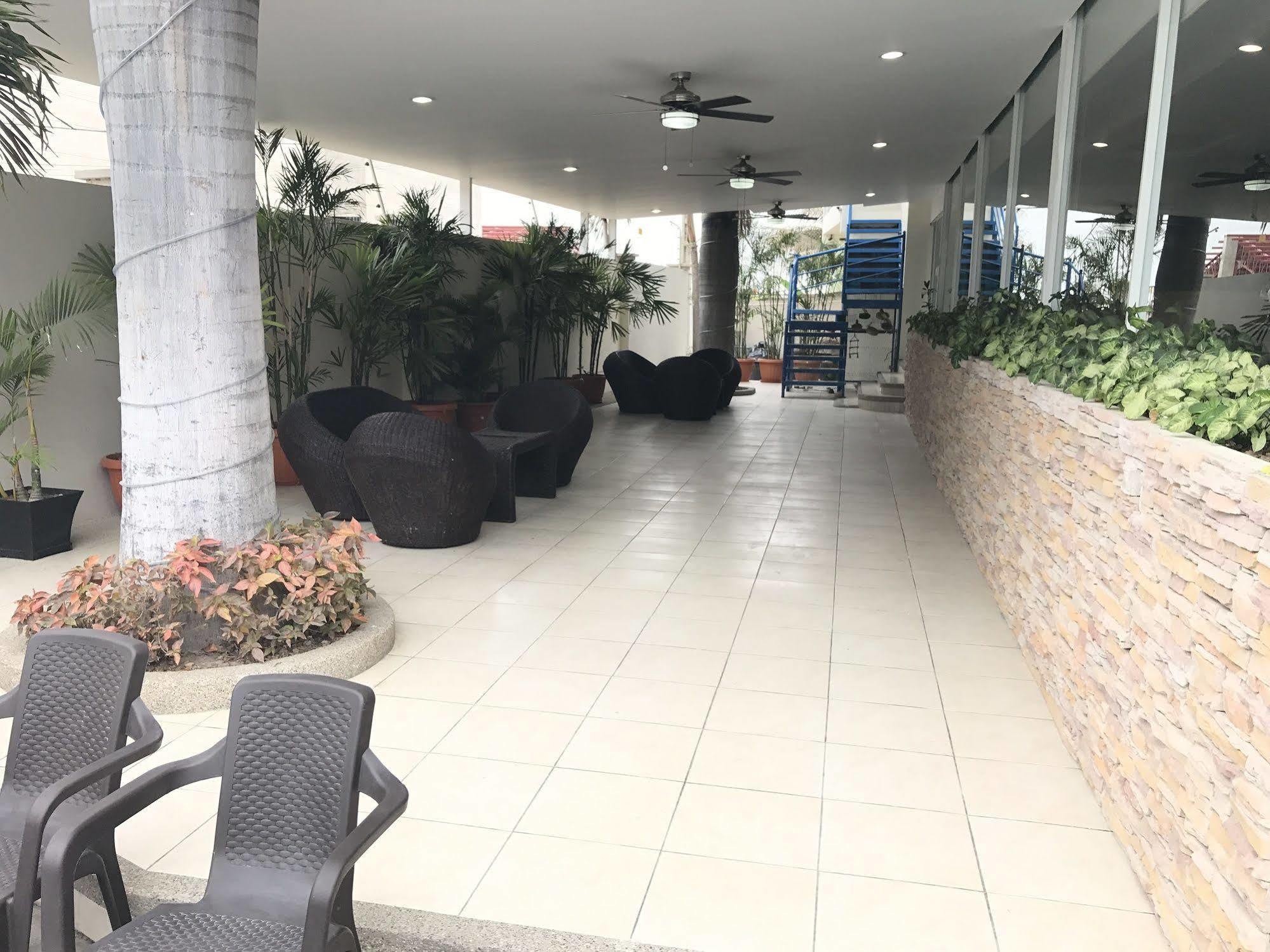 Hotel Mar Azul 曼塔 外观 照片